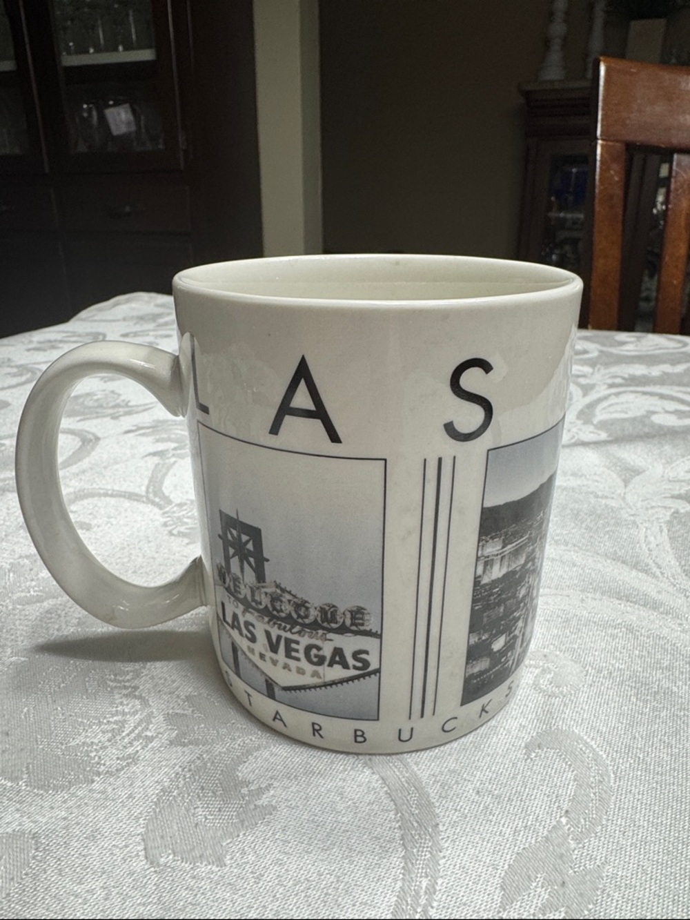 Starbucks collectable 2003 Barista City Scenes 16oz. coffee mug.